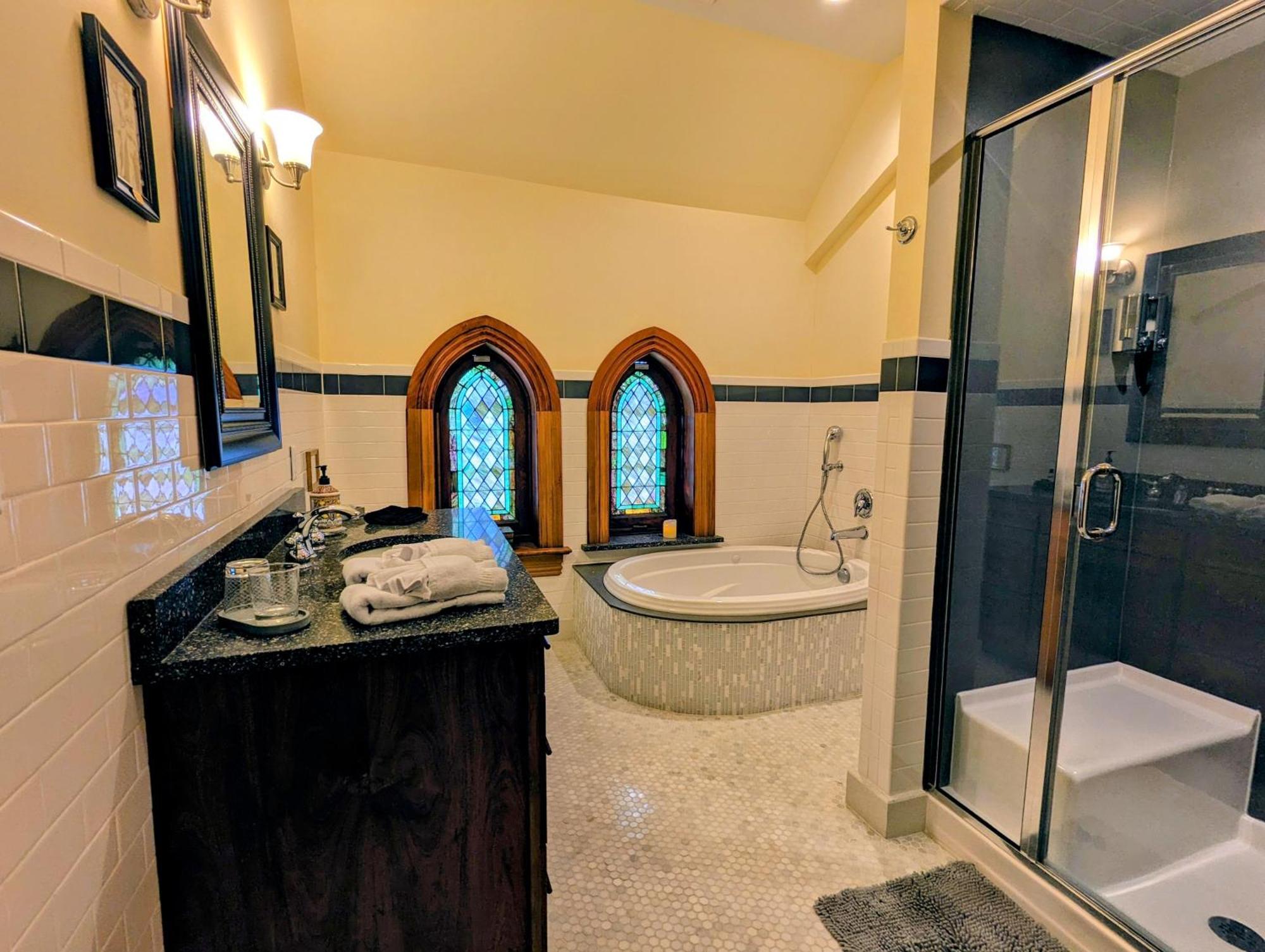 Gothic Heights Inn Clifton Heights Esterno foto